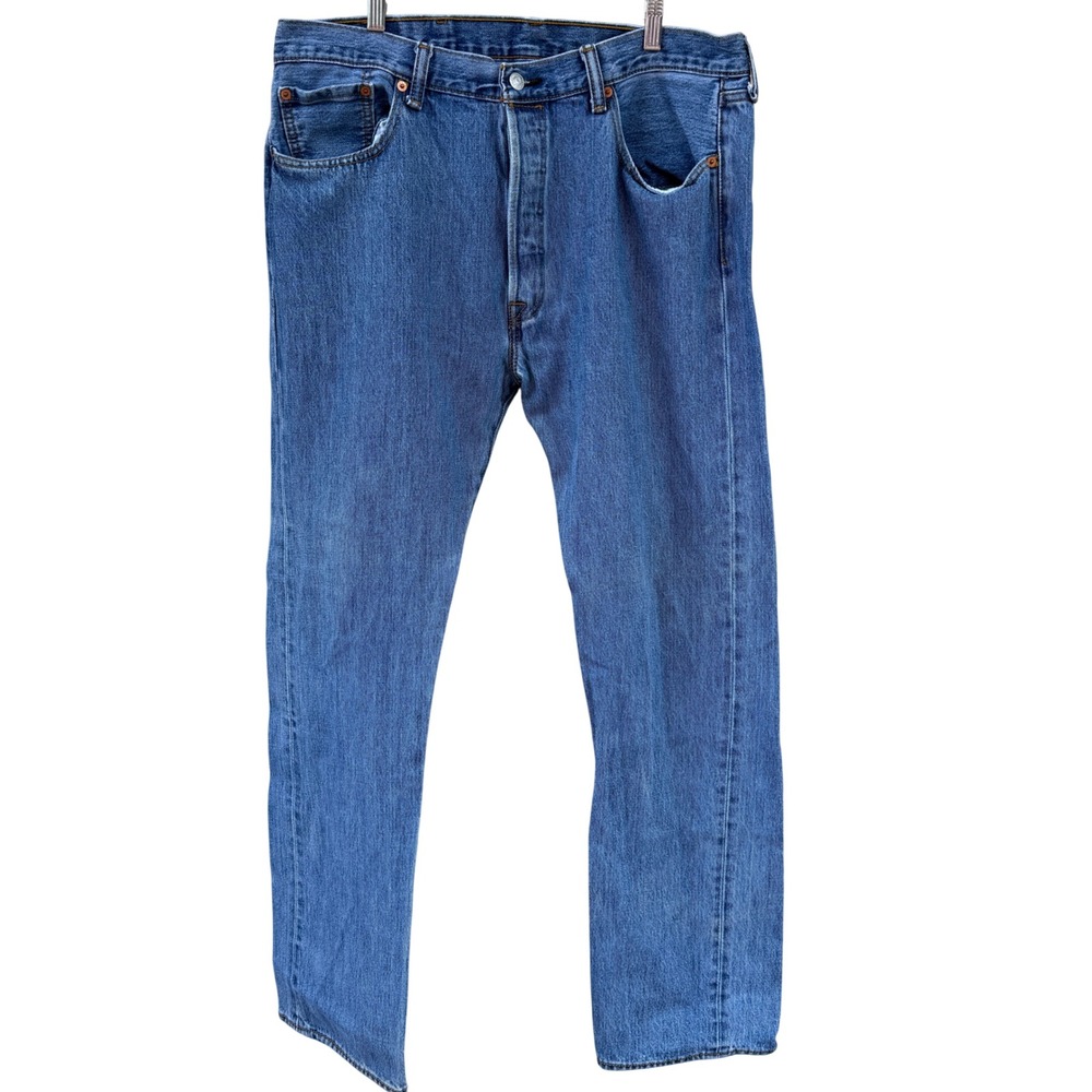 Levis 501 Original Fit Button Fly Jeans Mens 38x34 Medium Wash‎ Denim